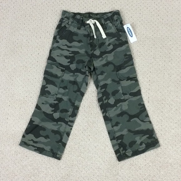 Old Navy Bottoms Nwt Camo Cargo Pants 2 Poshmark